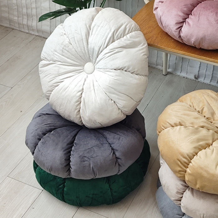 91家纺网 家纺一手货源 找家纺 （总）李帅家居 2025新款荷兰绒花瓣多瓣南瓜抱枕坐垫