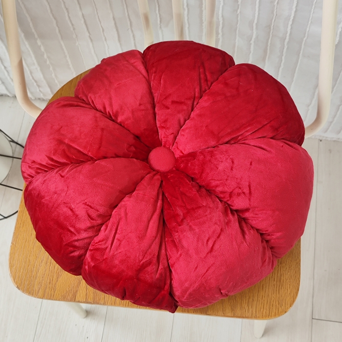 李帅家居 2025新款荷兰绒花瓣多瓣南瓜抱枕坐垫 南瓜大红