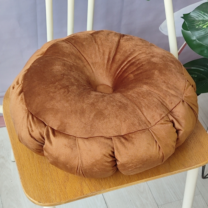 91家纺网 家纺一手货源 找家纺 李帅家居 2025新款荷兰绒花瓣多瓣南瓜抱枕坐垫 南瓜咖啡