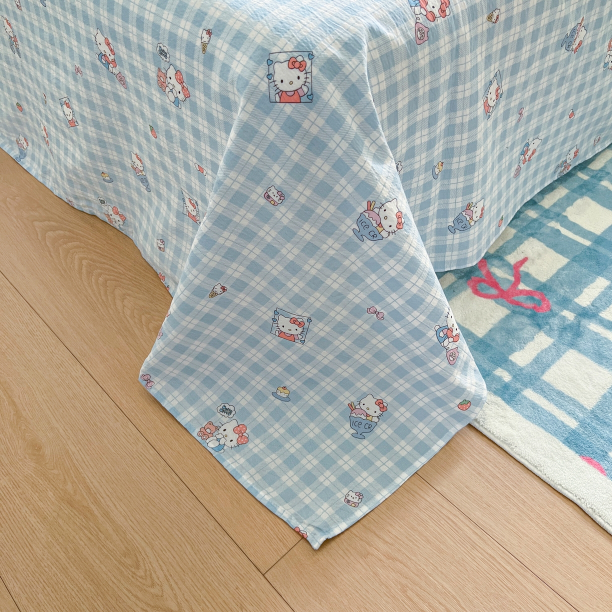 91家纺网 家纺一手货源 找家纺 童颜 2025新款三丽鸥正版授权云感木棉a类毛巾绣四件套 萌趣KT