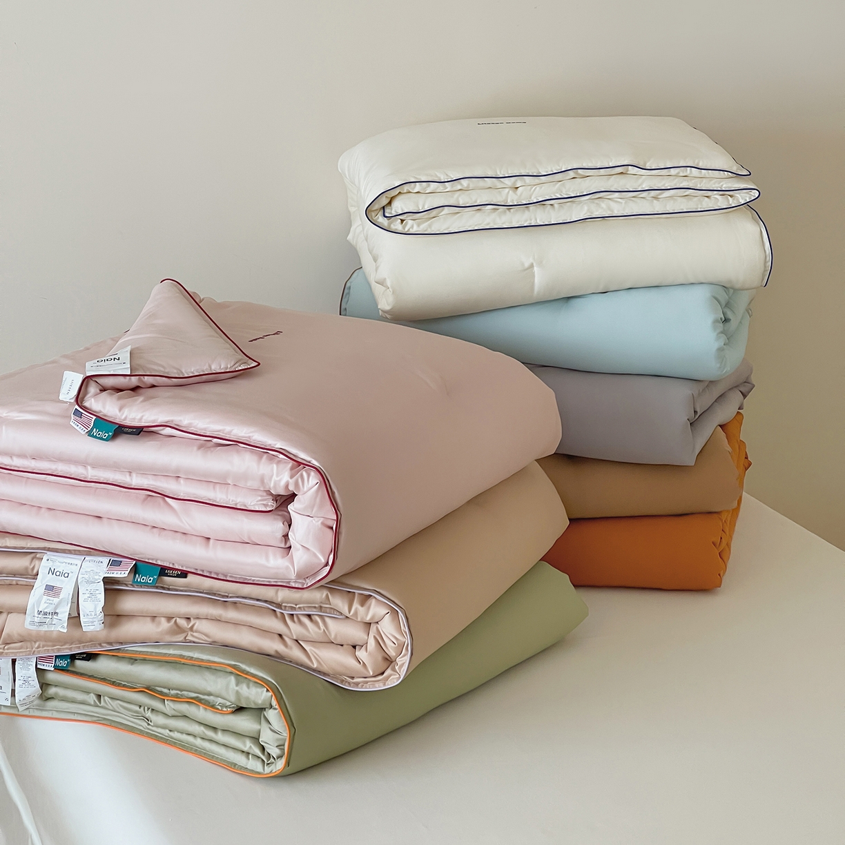 91家纺网 家纺一手货源 找家纺 （总）丽笙被芯 2025新款秋冬亲肤舒适80S超细旦天丝棉微磨毛素色可水洗懒人被-场景二