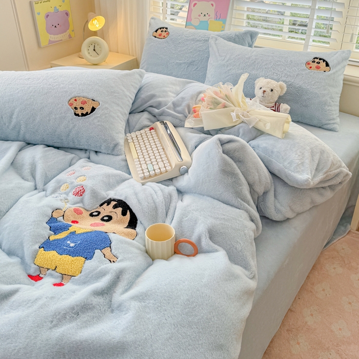 91家纺网 家纺一手货源 找家纺 云木里 2025新款兔绒卡通刺绣手工四件套 兔绒 小新蓝