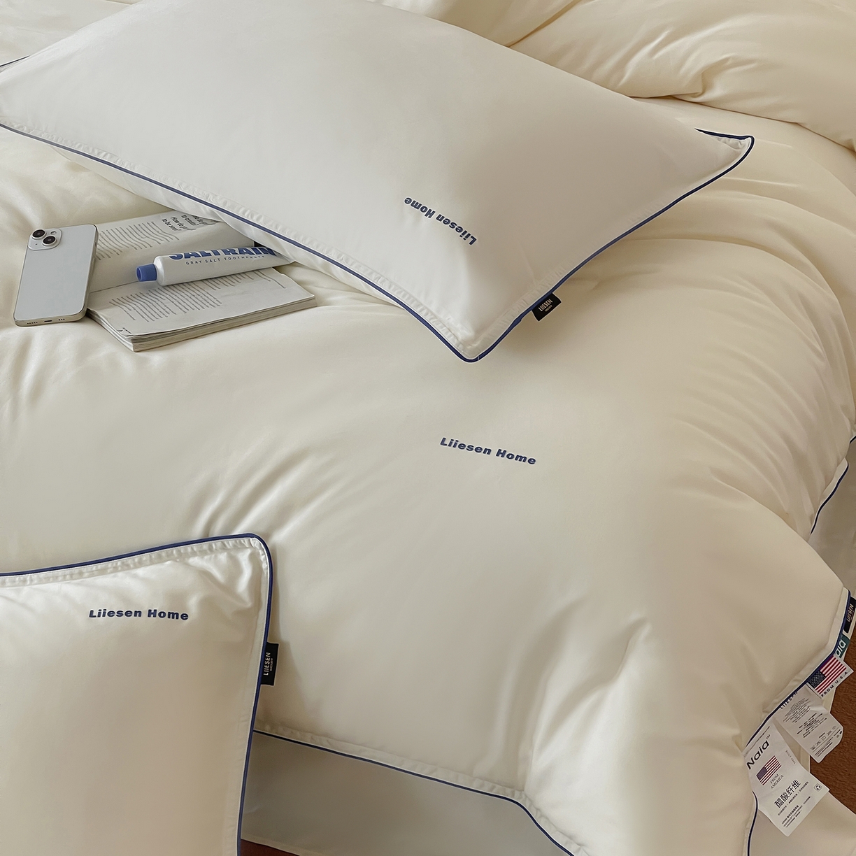 91家纺网 家纺一手货源 找家纺 丽笙被芯 2025新款秋冬亲肤舒适80S超细旦天丝棉微磨毛素色可水洗懒人被-场景二 牡蛎白