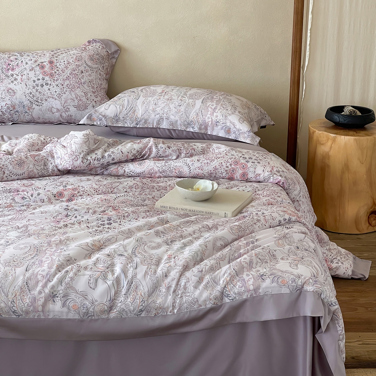 91家纺网 家纺一手货源 找家纺 丽笙被芯 2025新款80S超细旦天丝棉微磨毛印花可水洗懒人被 梦薇