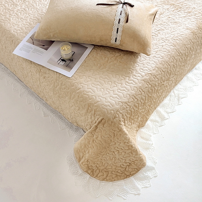 91家纺网 家纺一手货源 找家纺 韩秀家纺 2025新款牛奶绒床盖四件套 咖