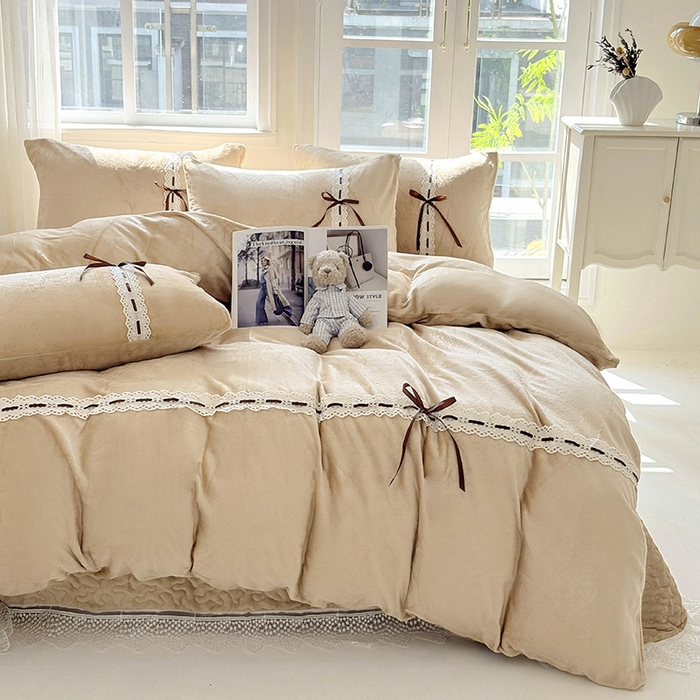 韩秀家纺 2025新款牛奶绒床盖四件套 咖
