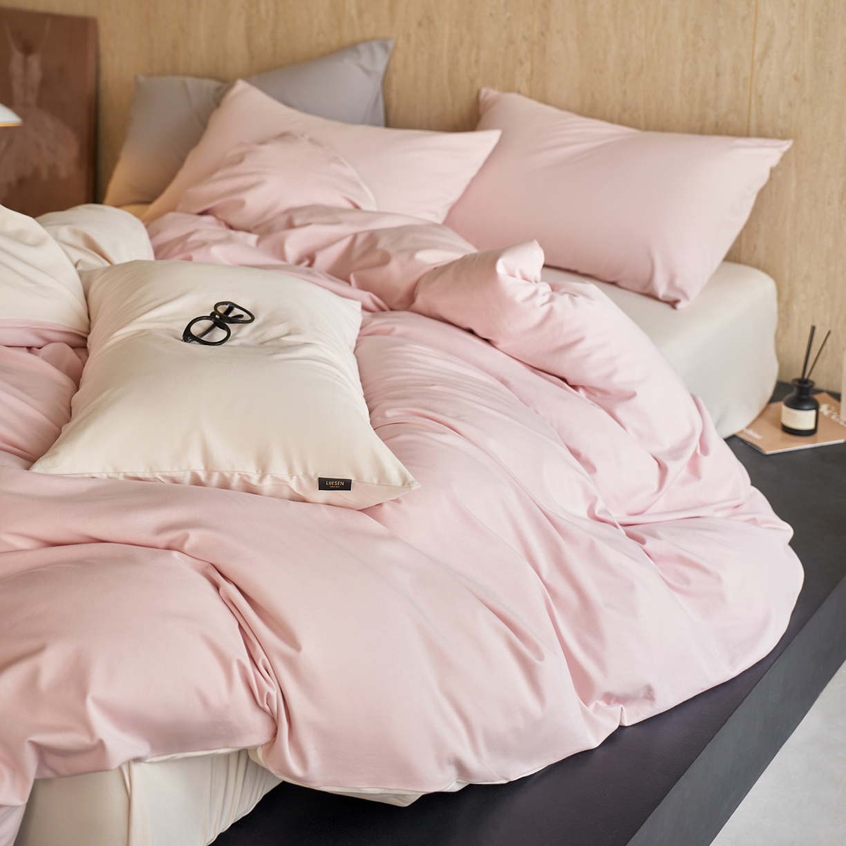 91家纺网 家纺一手货源 找家纺 丽笙被芯 2025新款亲肤舒适阿瓦提针织全棉纯棉被套单品被套单件被套 落霞粉