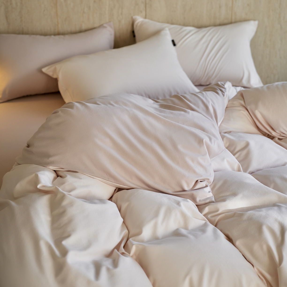 91家纺网 家纺一手货源 找家纺 丽笙被芯 2025新款亲肤舒适阿瓦提针织全棉纯棉被套单品被套单件被套 透明黄