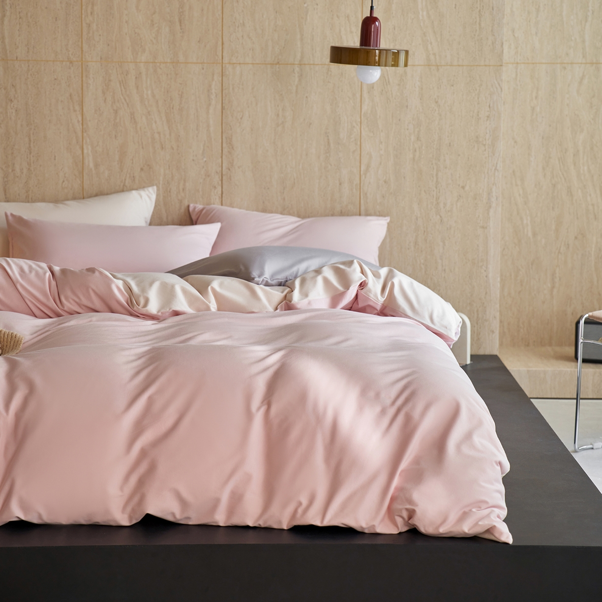 91家纺网 家纺一手货源 找家纺 丽笙被芯 2025新款亲肤舒适阿瓦提针织全棉纯棉被套单品被套单件被套 落霞粉