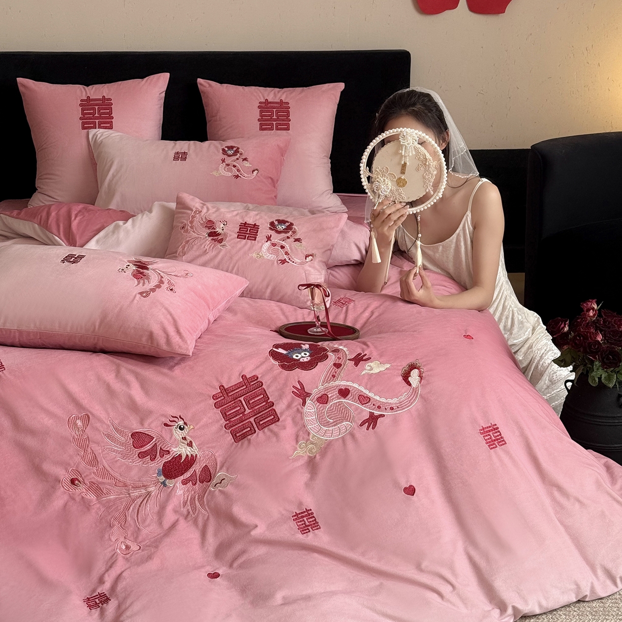 91家纺网 家纺一手货源 找家纺 （总）江涞 2025新款高克重婴肤绒数码印花刺绣四件套-小美满