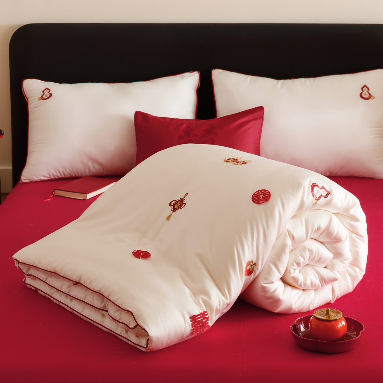 91家纺网 家纺一手货源 找家纺 （总）江涞 2025新款50S贡缎大豆抑菌婚庆喜被被子被芯