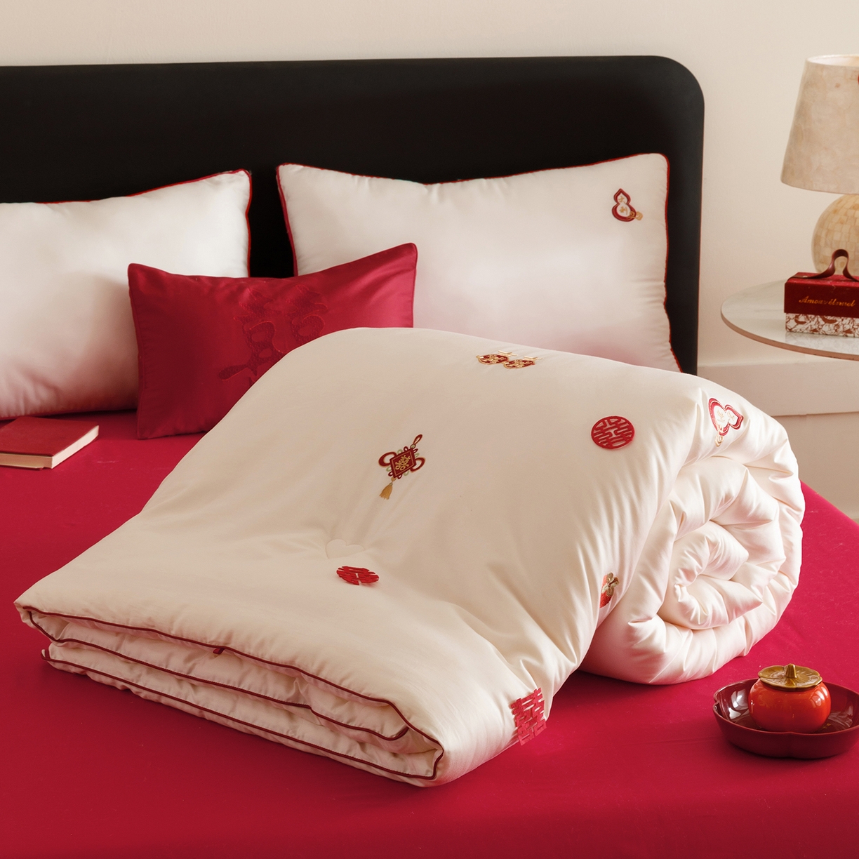 91家纺网 家纺一手货源 找家纺 （总）江涞 2025新款50S贡缎大豆抑菌婚庆喜被被子被芯