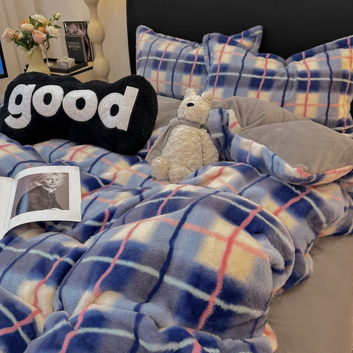 91家纺网 家纺一手货源 找家纺 典曼家纺 2025新款亲肤舒适兔毛绒四件套-系列二 魔法学院蓝