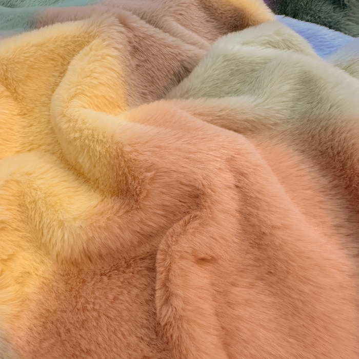 91家纺网 家纺一手货源 找家纺 典曼家纺 2025新款亲肤舒适兔毛绒四件套-系列二 马格丽