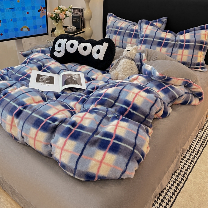 91家纺网 家纺一手货源 找家纺 典曼家纺 2025新款亲肤舒适兔毛绒四件套-系列二 魔法学院蓝