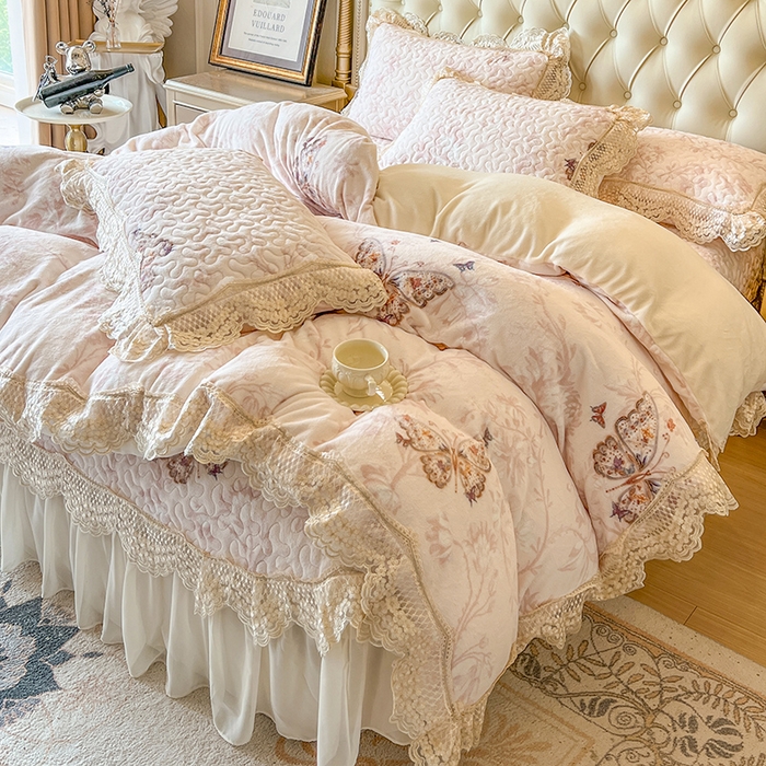 网红馆（ck家纺） 2025新款牛奶绒印花床盖款四件套 阿黛尔