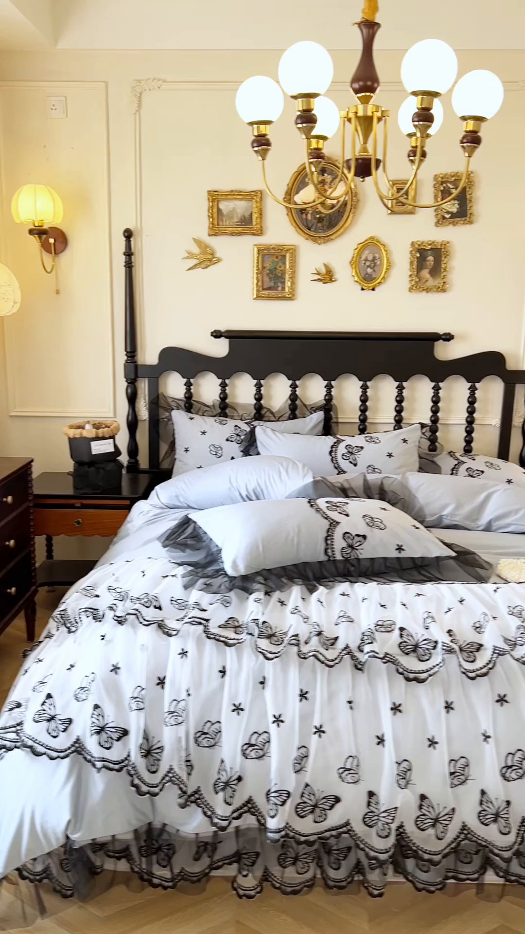 91家纺网 家纺一手货源 找家纺 网红馆（ck家纺） 2025新款全棉纯棉蕾丝边床裙款四件套-梦蝶轻舞 梦蝶轻舞-蓝