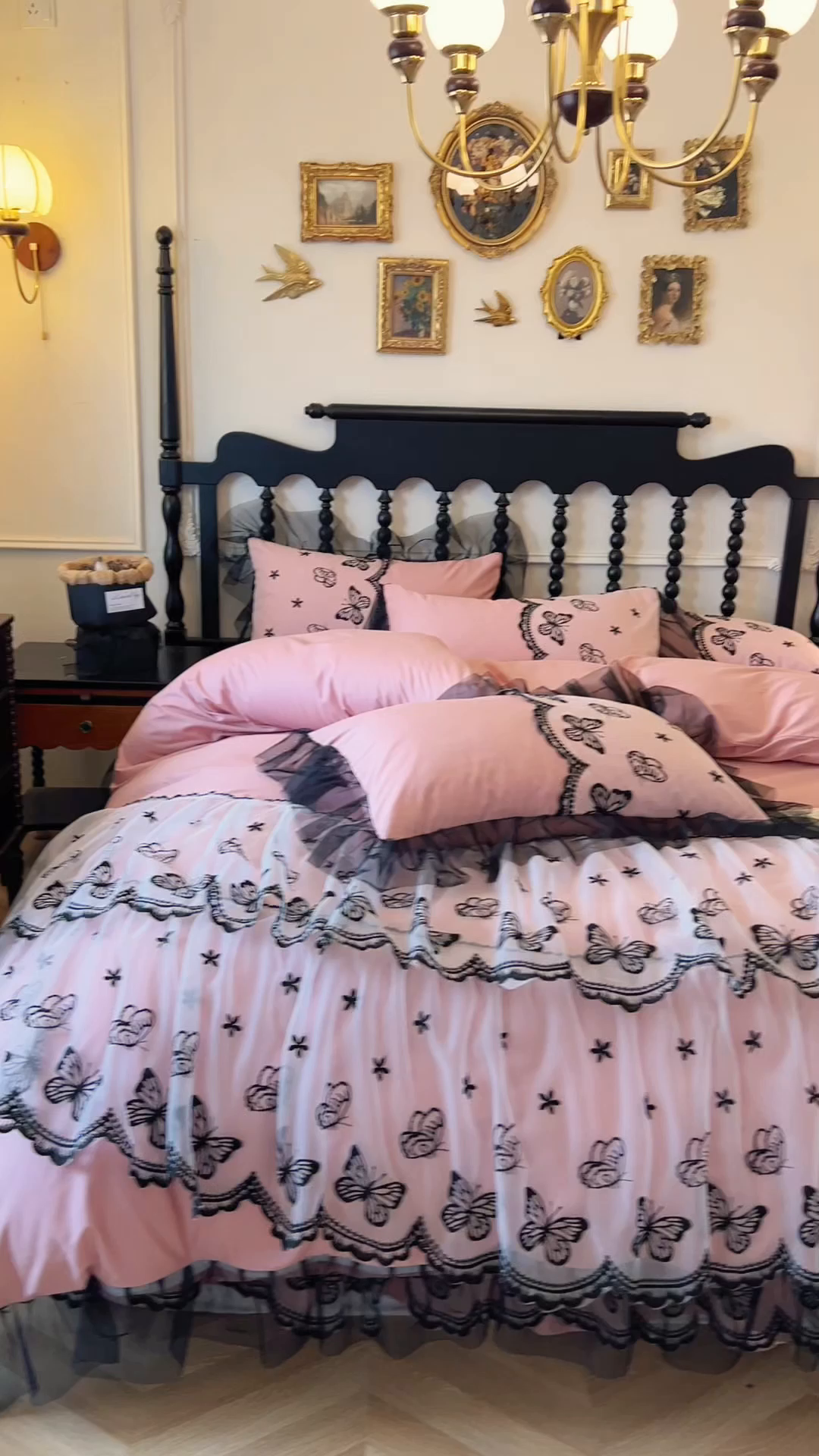 91家纺网 家纺一手货源 找家纺 （总）网红馆（ck家纺） 2025新款全棉纯棉蕾丝边床裙款四件套-梦蝶轻舞