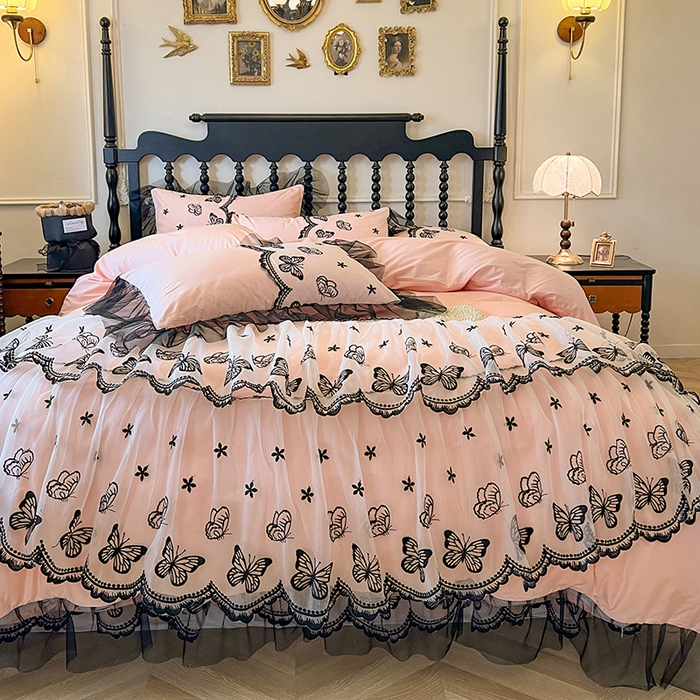 91家纺网 家纺一手货源 找家纺 网红馆（ck家纺） 2025新款全棉纯棉蕾丝边床裙款四件套-梦蝶轻舞 梦蝶轻舞-粉