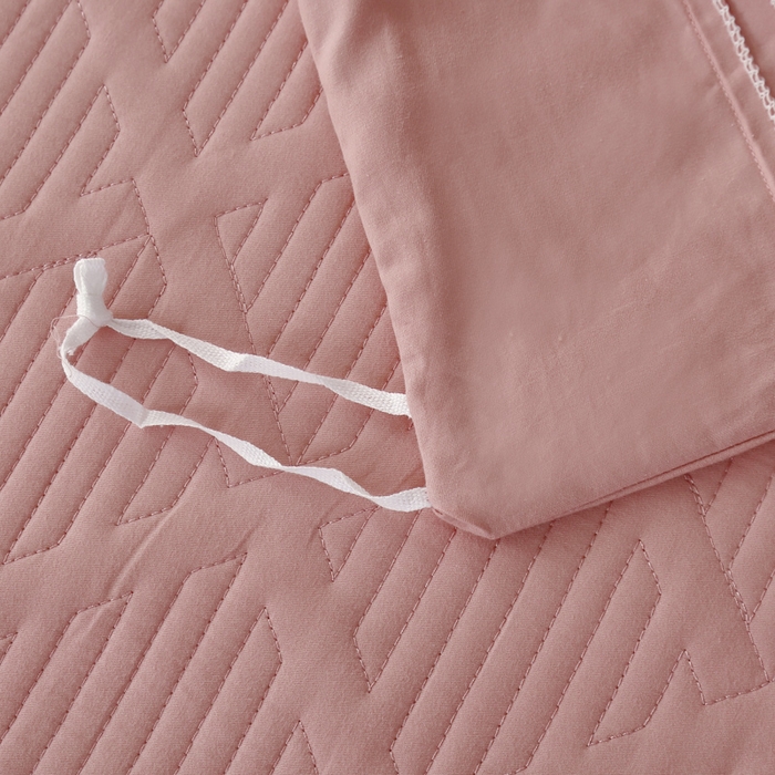 91家纺网 家纺一手货源 找家纺 OL家纺 2025新款全棉磨毛刺绣床盖夹棉四件套-胜利之花系列 胜利之花-豆沙粉