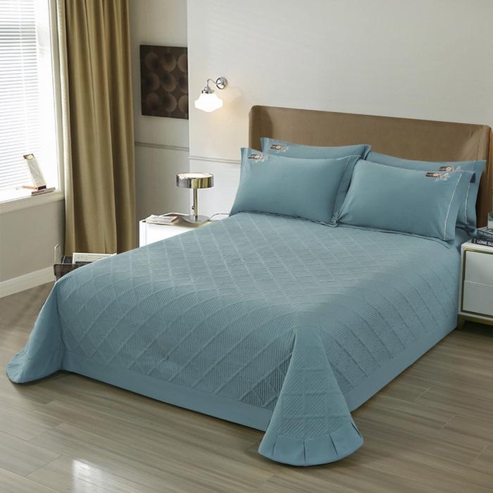 91家纺网 家纺一手货源 找家纺 OL家纺 2025新款全棉磨毛刺绣床盖夹棉四件套-胜利之花系列 胜利之花-海洋蓝