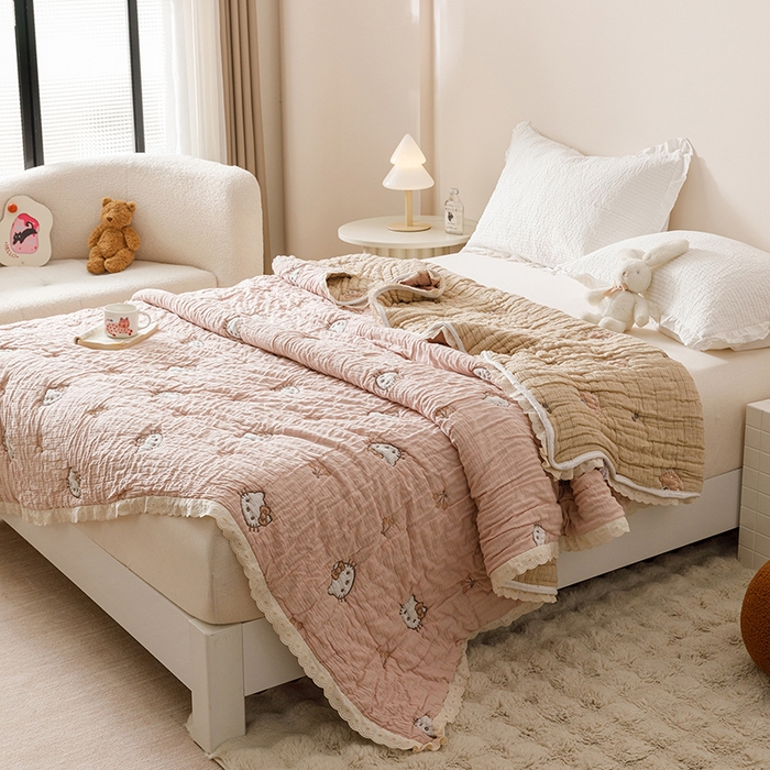 91家纺网 家纺一手货源 找家纺 （总）麻依 2025新款卡通安心棉泡芙被十层全棉纱布被子被芯