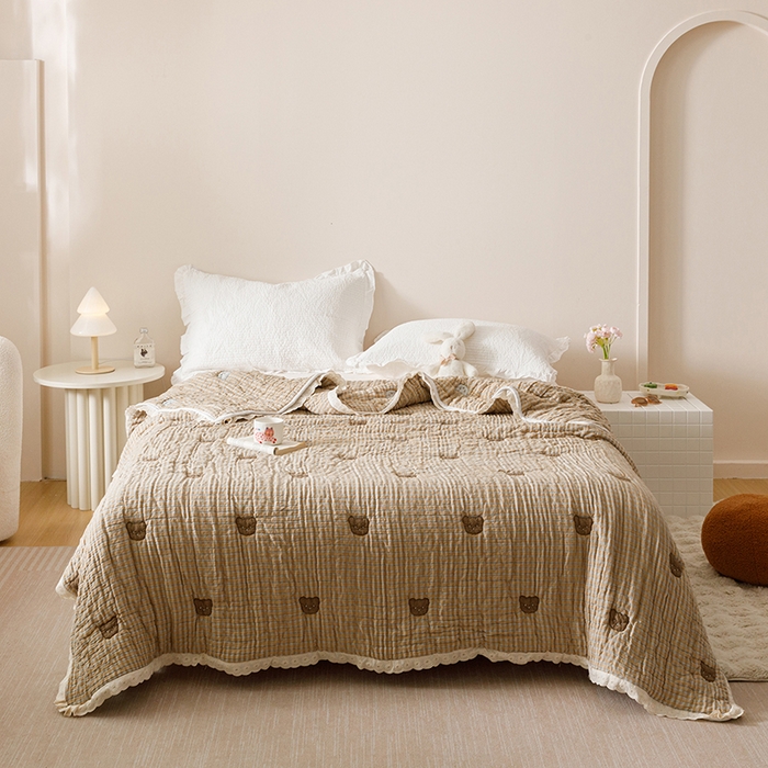 91家纺网 家纺一手货源 找家纺 （总）麻依 2025新款卡通安心棉泡芙被十层全棉纱布被子被芯