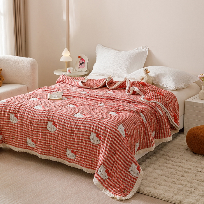 91家纺网 家纺一手货源 找家纺 麻依 2025新款卡通安心棉泡芙被十层全棉纱布被子被芯 凯蒂的快乐