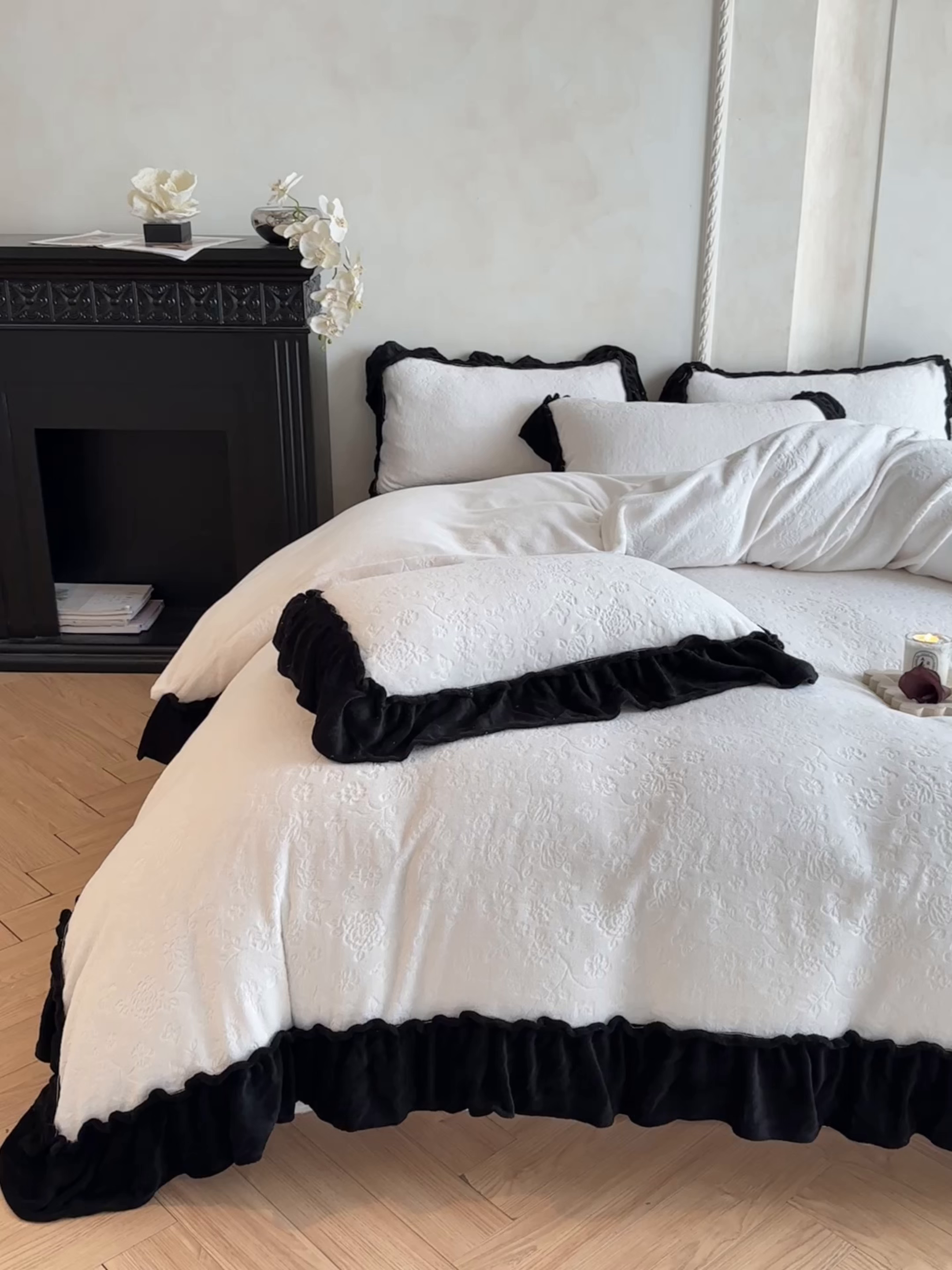 91家纺网 家纺一手货源 找家纺 （总）逸尚阁 2025新款高克重雕花牛奶绒四件套-雅诺