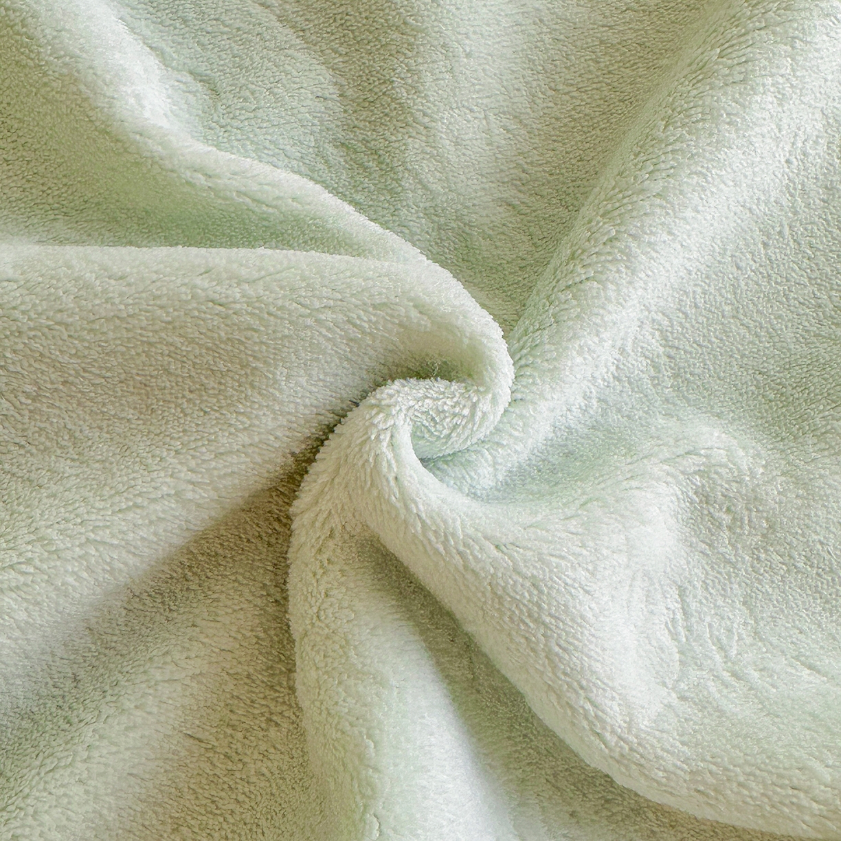 91家纺网 家纺一手货源 找家纺 逸尚阁 2025新款高克重雕花牛奶绒四件套-雅诺 雅诺·清水绿