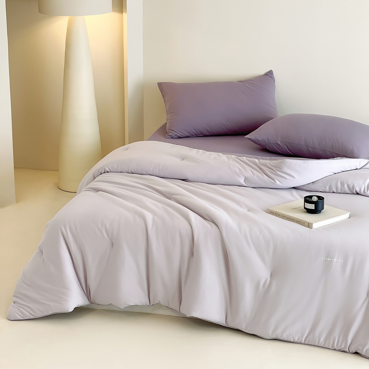 91家纺网 家纺一手货源 找家纺 丽笙被芯 2025新款阿瓦提针织棉可水洗恒温四季被懒人被被子被芯 艾草紫