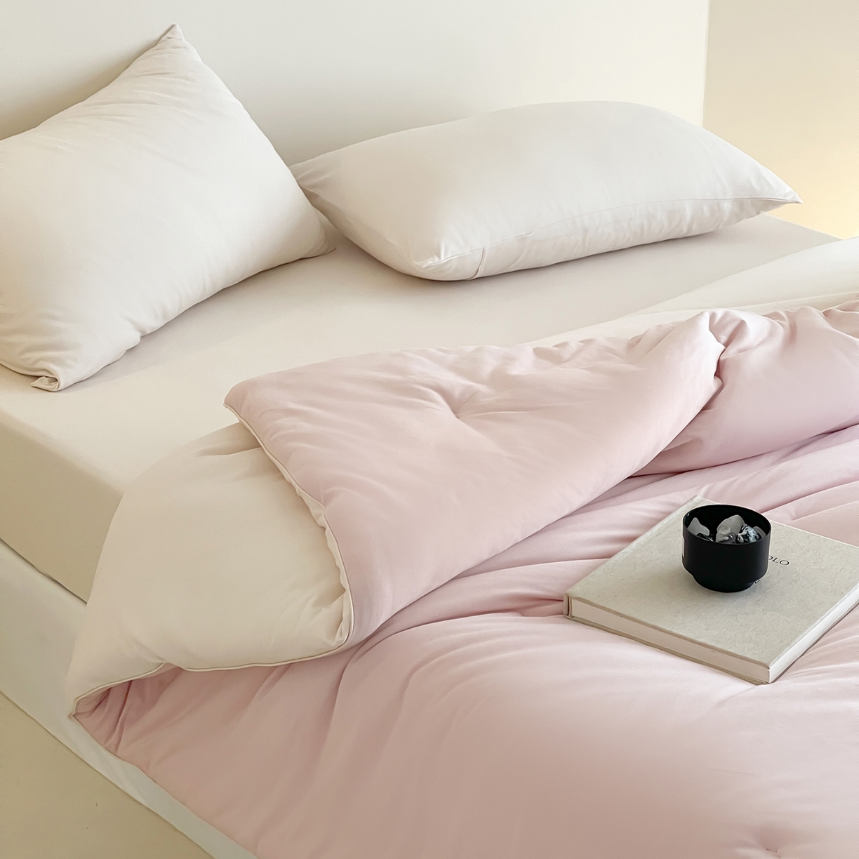 91家纺网 家纺一手货源 找家纺 丽笙被芯 2025新款阿瓦提针织棉可水洗恒温四季被懒人被被子被芯 落霞粉