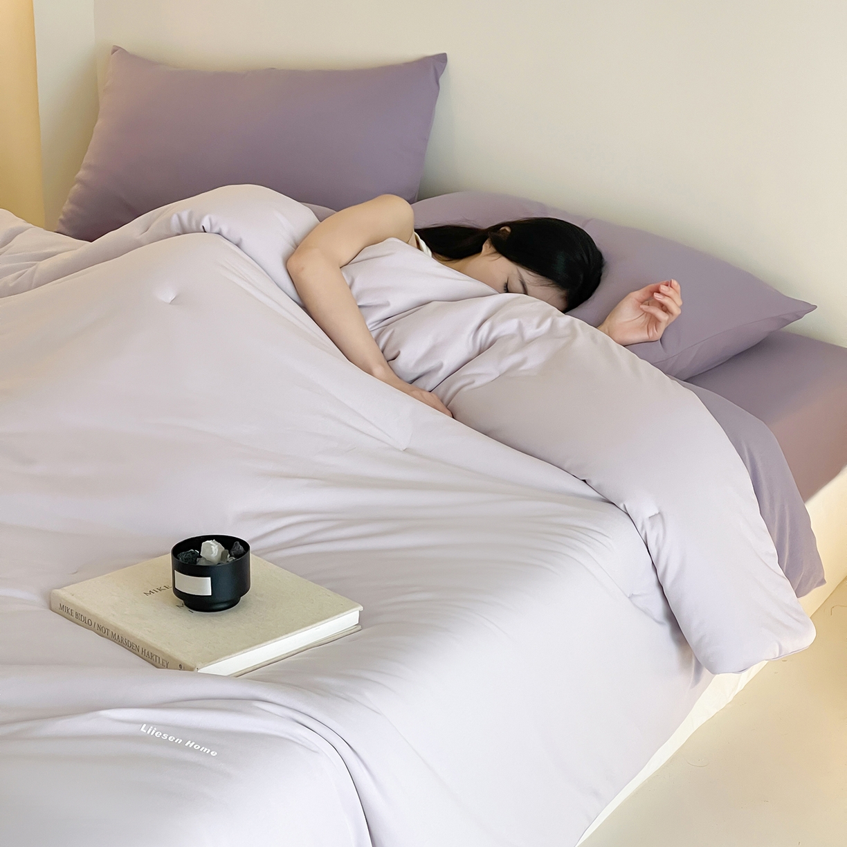 91家纺网 家纺一手货源 找家纺 丽笙被芯 2025新款阿瓦提针织棉可水洗恒温四季被懒人被被子被芯 艾草紫