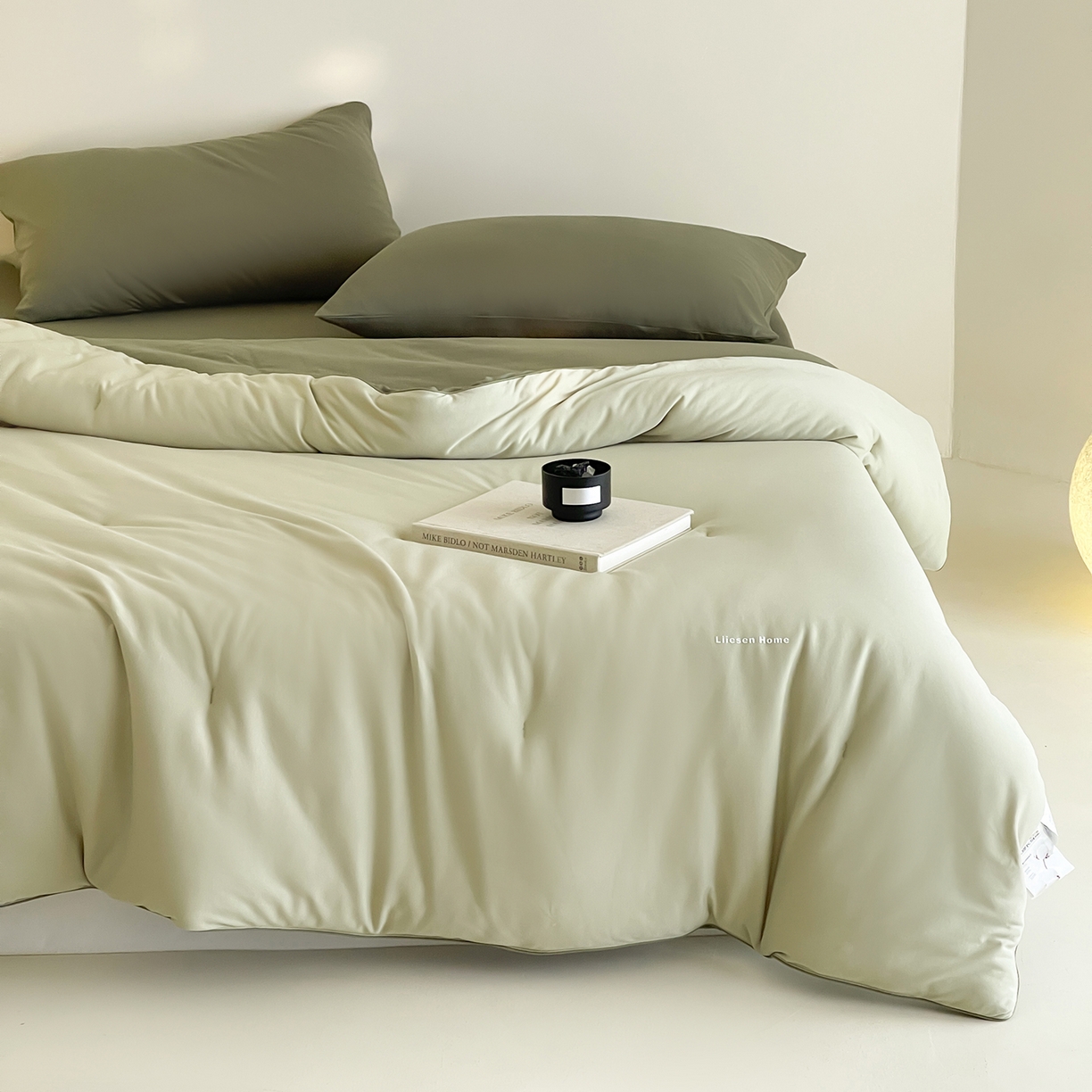 91家纺网 家纺一手货源 找家纺 丽笙被芯 2025新款阿瓦提针织棉可水洗恒温四季被懒人被被子被芯 春水绿