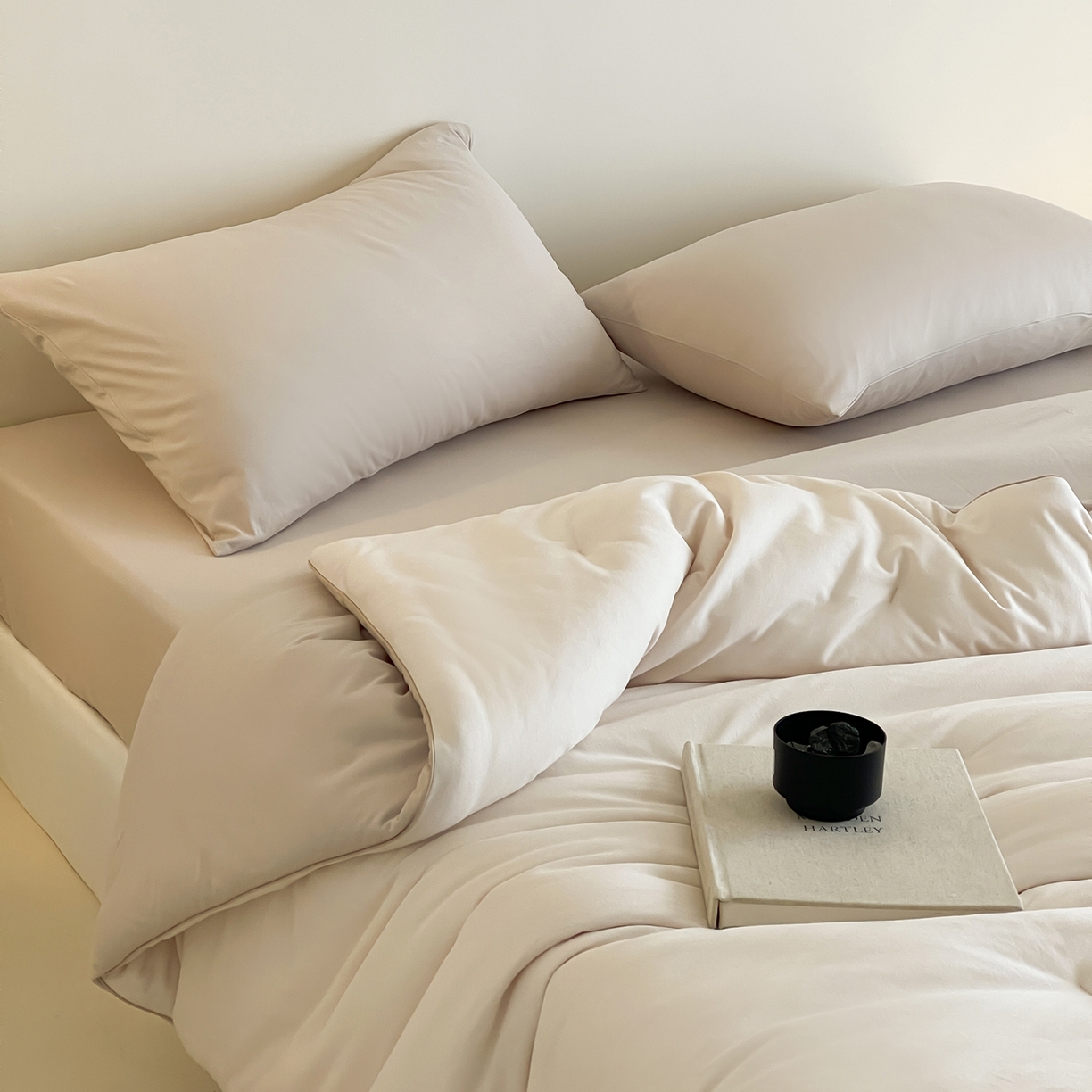 91家纺网 家纺一手货源 找家纺 丽笙被芯 2025新款阿瓦提针织棉可水洗恒温四季被懒人被被子被芯 透明黄