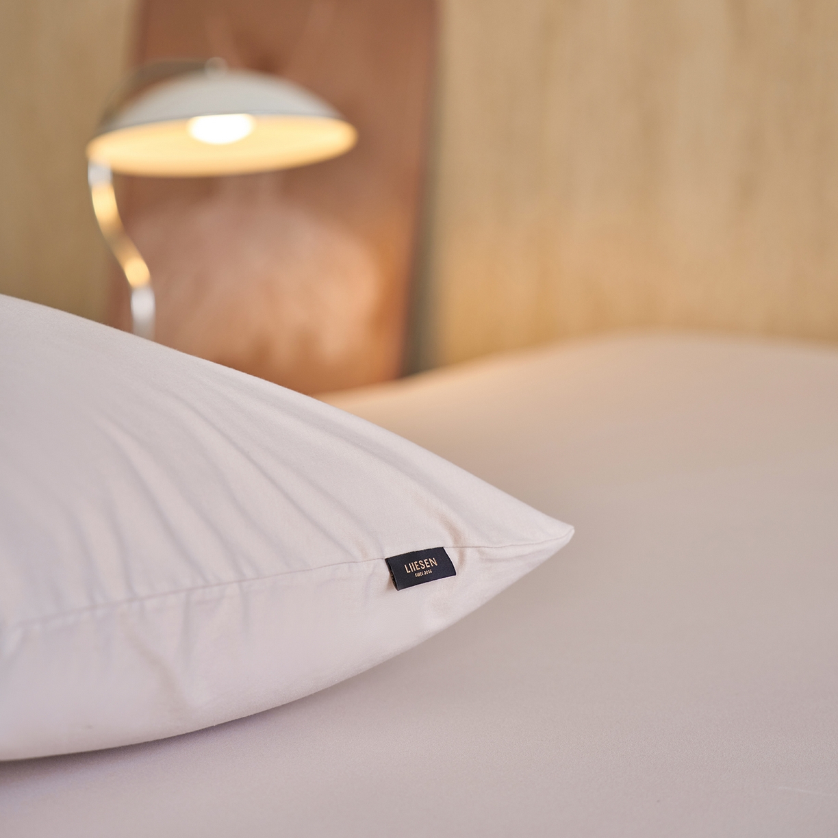 91家纺网 家纺一手货源 找家纺 丽笙被芯 2025新款亲肤舒适阿瓦提针织全棉纯棉枕套单品枕套单件枕套 艾草紫