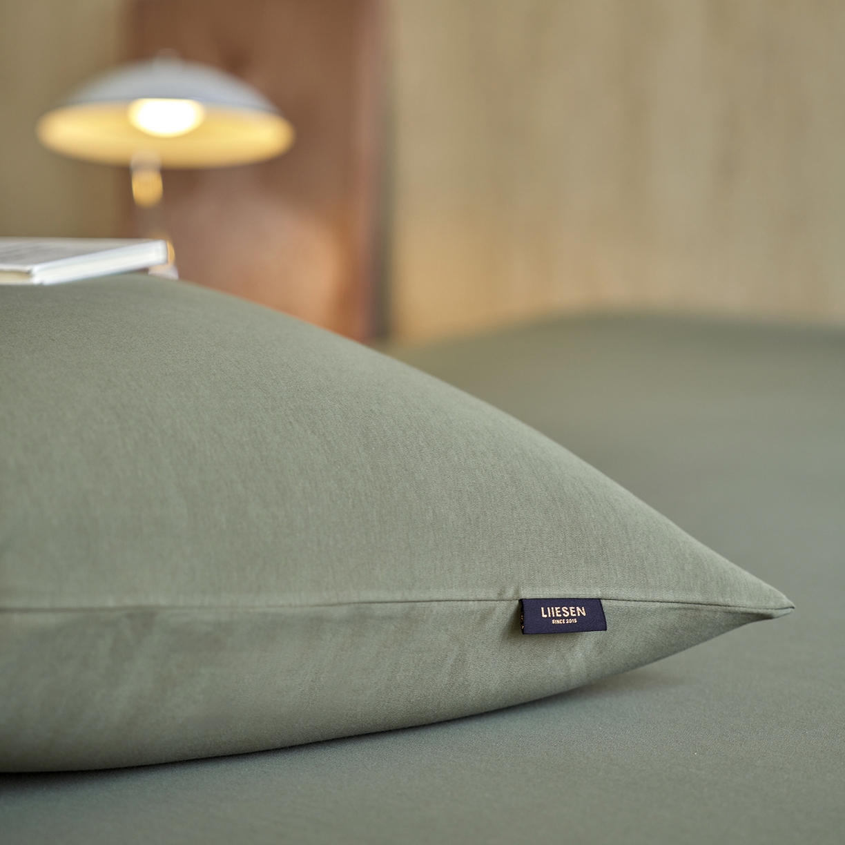 91家纺网 家纺一手货源 找家纺 丽笙被芯 2025新款亲肤舒适阿瓦提针织全棉纯棉枕套单品枕套单件枕套 橄榄绿