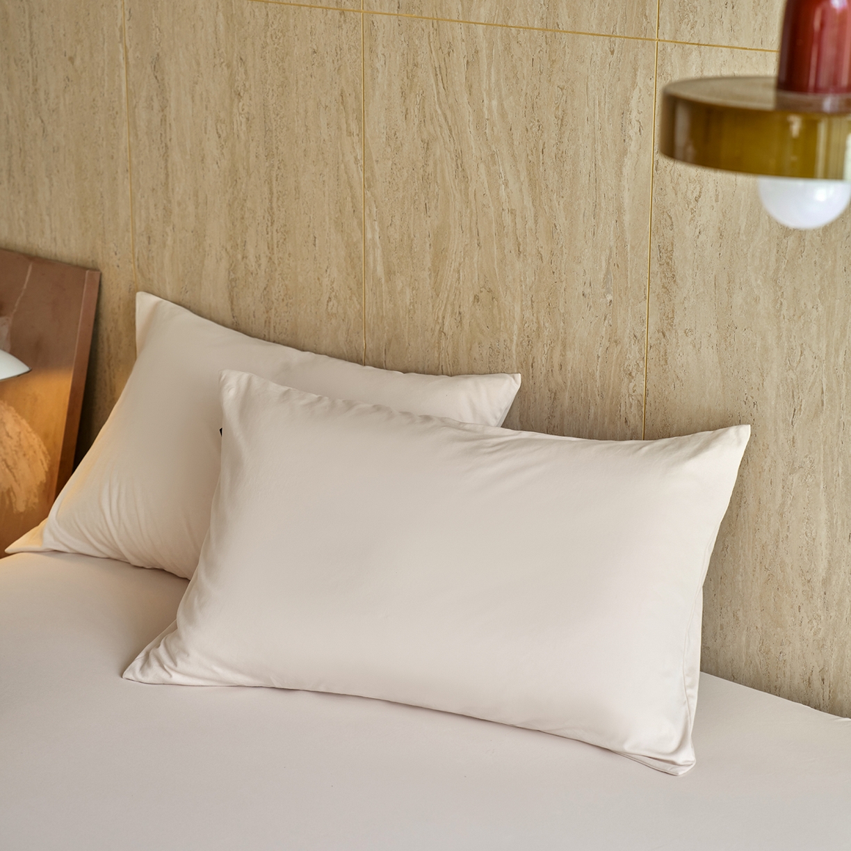 91家纺网 家纺一手货源 找家纺 丽笙被芯 2025新款亲肤舒适阿瓦提针织全棉纯棉枕套单品枕套单件枕套 透明黄