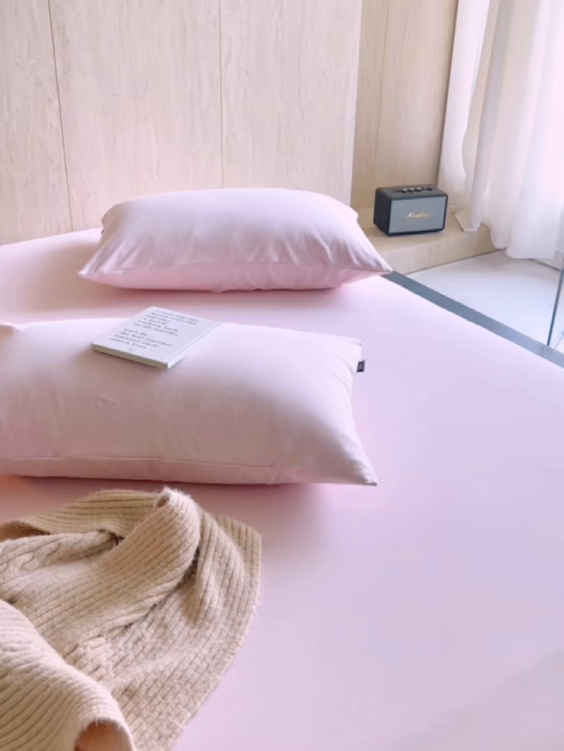91家纺网 家纺一手货源 找家纺 丽笙被芯 2025新款亲肤舒适阿瓦提针织全棉纯棉枕套单品枕套单件枕套 落霞粉