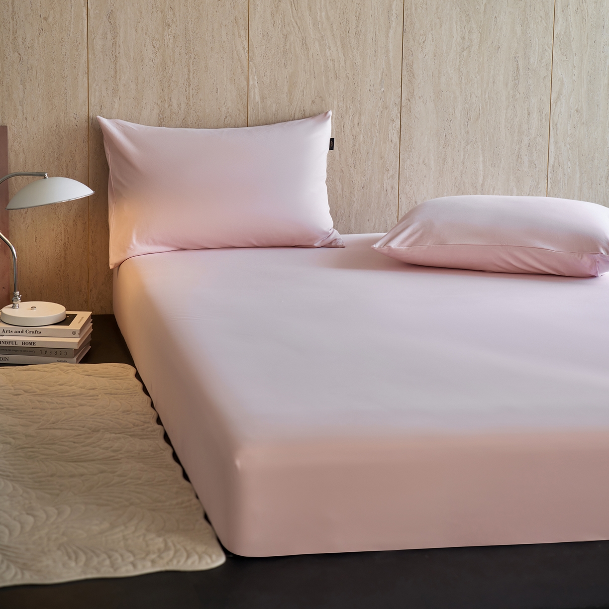 91家纺网 家纺一手货源 找家纺 丽笙被芯 2025新款亲肤舒适阿瓦提针织全棉纯棉床笠单品床笠单件床笠 落霞粉