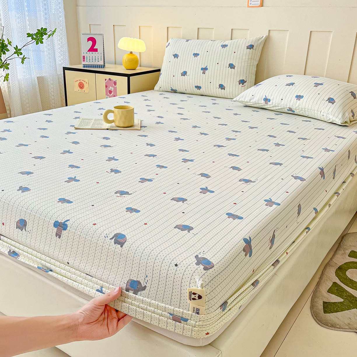 91家纺网 家纺一手货源 找家纺 首爱家纺 2025新款木棉双层纱印花床笠 点点象