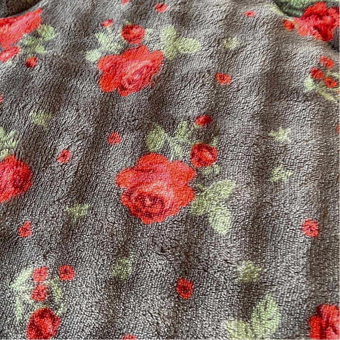 91家纺网 家纺一手货源 找家纺 云家 2025直播热款兔兔绒豆豆被三层夹棉加厚毛毯毯子牛奶绒冬被泡泡兔毛绒保暖被子被芯 红玫瑰