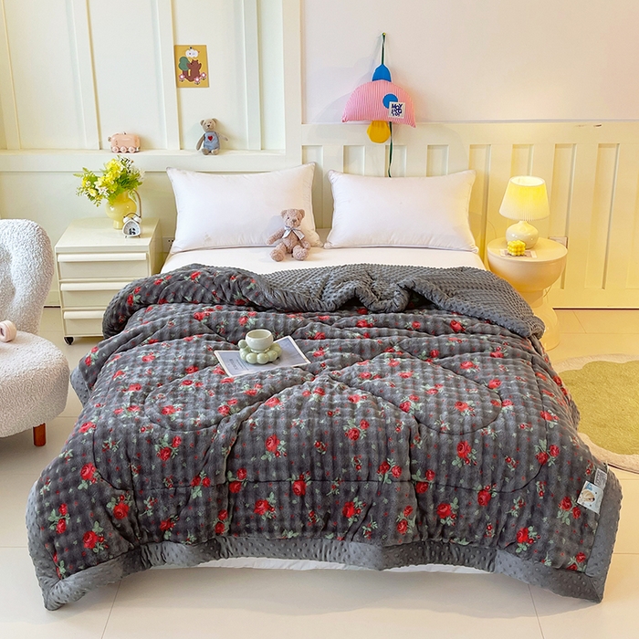 91家纺网 家纺一手货源 找家纺 云家 2025直播热款兔兔绒豆豆被三层夹棉加厚毛毯毯子牛奶绒冬被泡泡兔毛绒保暖被子被芯 红玫瑰