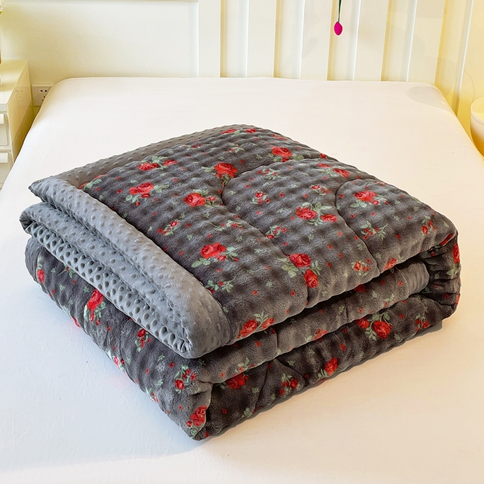 91家纺网 家纺一手货源 找家纺 云家 2025直播热款兔兔绒豆豆被三层夹棉加厚毛毯毯子牛奶绒冬被泡泡兔毛绒保暖被子被芯 红玫瑰