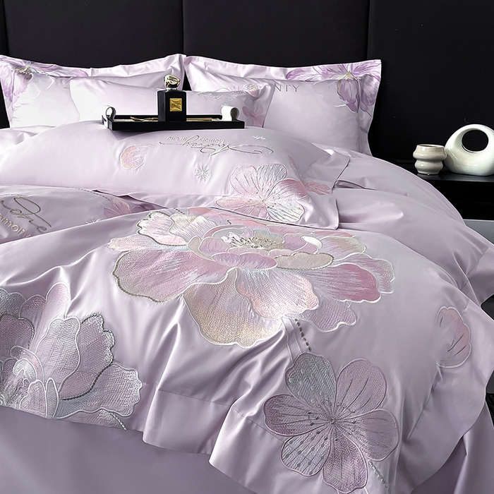 91家纺网 家纺一手货源 找家纺 置顶家纺 2025新款花漾亲肤刺绣系列四件套 花漾-香芋紫