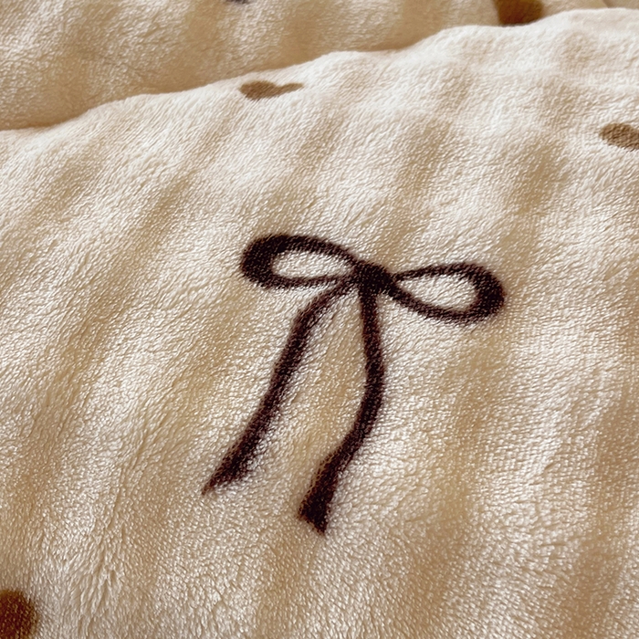 91家纺网 家纺一手货源 找家纺 云家 2025直播热款兔兔绒豆豆被三层夹棉加厚毛毯毯子牛奶绒冬被泡泡兔毛绒保暖被子被芯 咖爱心