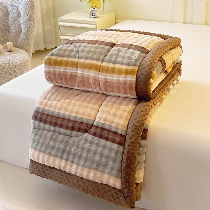 91家纺网 家纺一手货源 找家纺 云家 2025直播热款兔兔绒豆豆被三层夹棉加厚毛毯毯子牛奶绒冬被泡泡兔毛绒保暖被子被芯 时尚都市