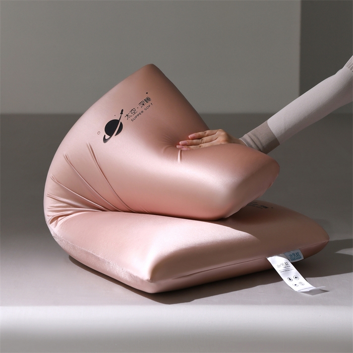 91家纺网 家纺一手货源 找家纺 爱来伊家纺 2025新款太空深睡枕护颈枕记忆枕侧睡护颈椎助睡眠枕头枕芯 珠光粉