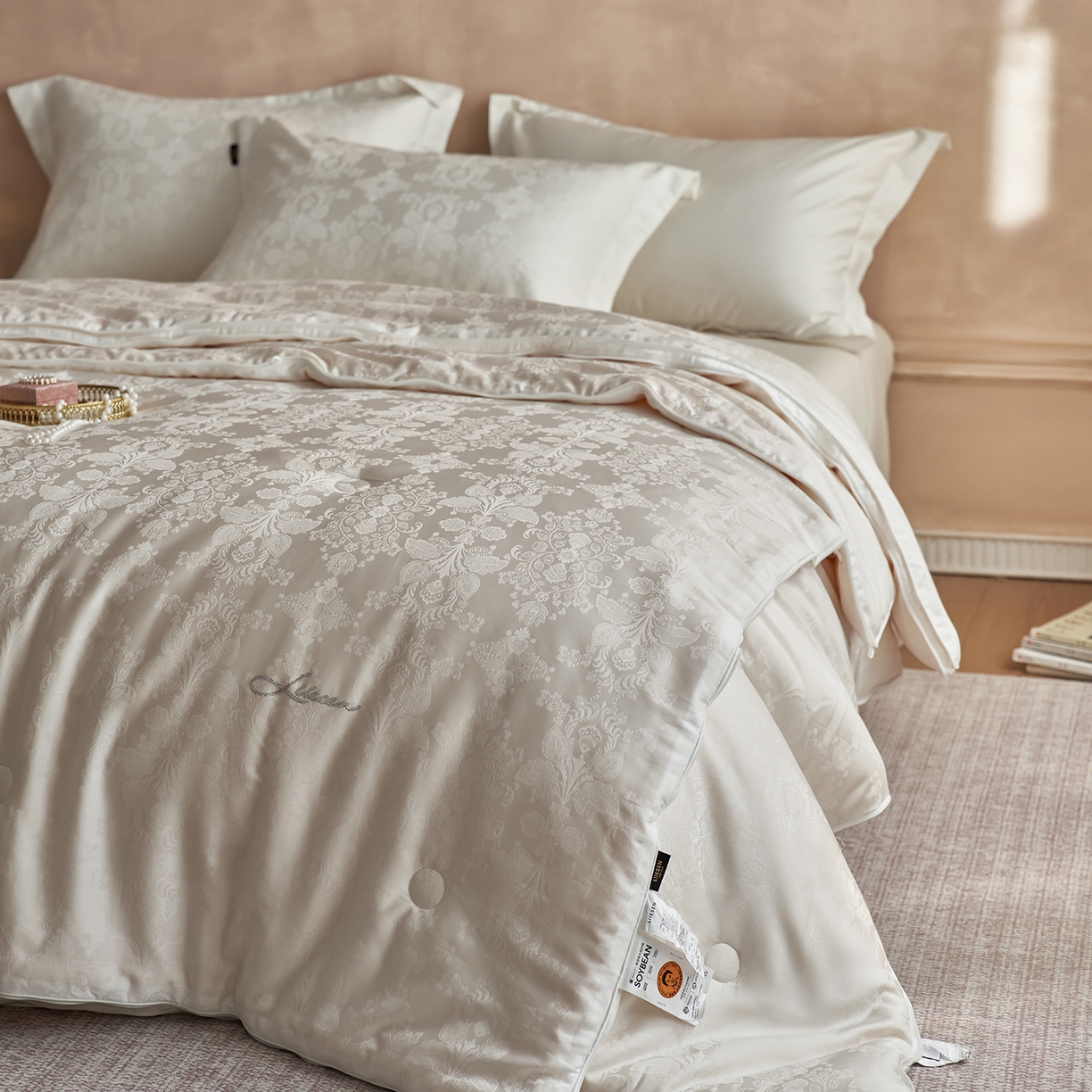 91家纺网 家纺一手货源 找家纺 丽笙被芯 2025新款亲肤舒适荣耀35李官奇大豆被春秋被冬被子母被被子被芯 李官奇大豆被子母被