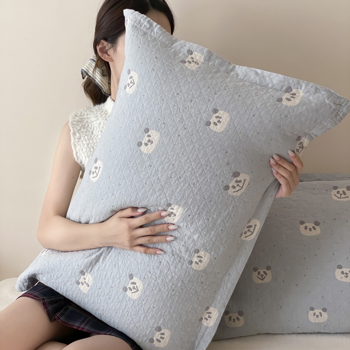 91家纺网 家纺一手货源 找家纺 麻依 2025新款安心棉纱布枕套全棉四层纱布枕套 蓝色熊猫